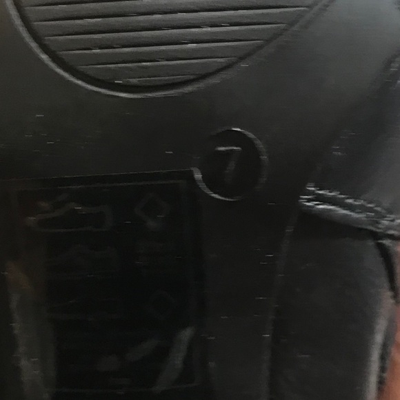 Black Womens Boots Size 7 - Picture 6 of 6